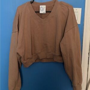 V-neck Cropped Sweater